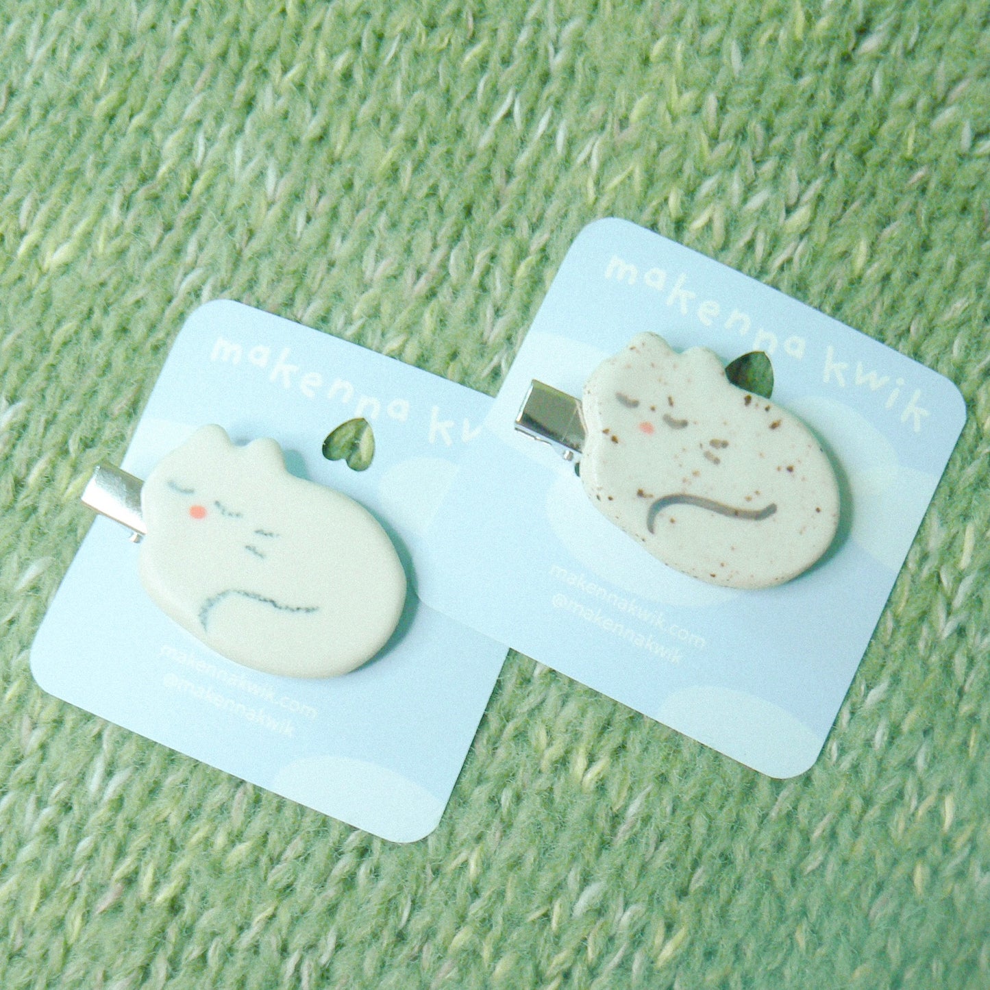 Ceramic Hair Clip - Loaf Cat
