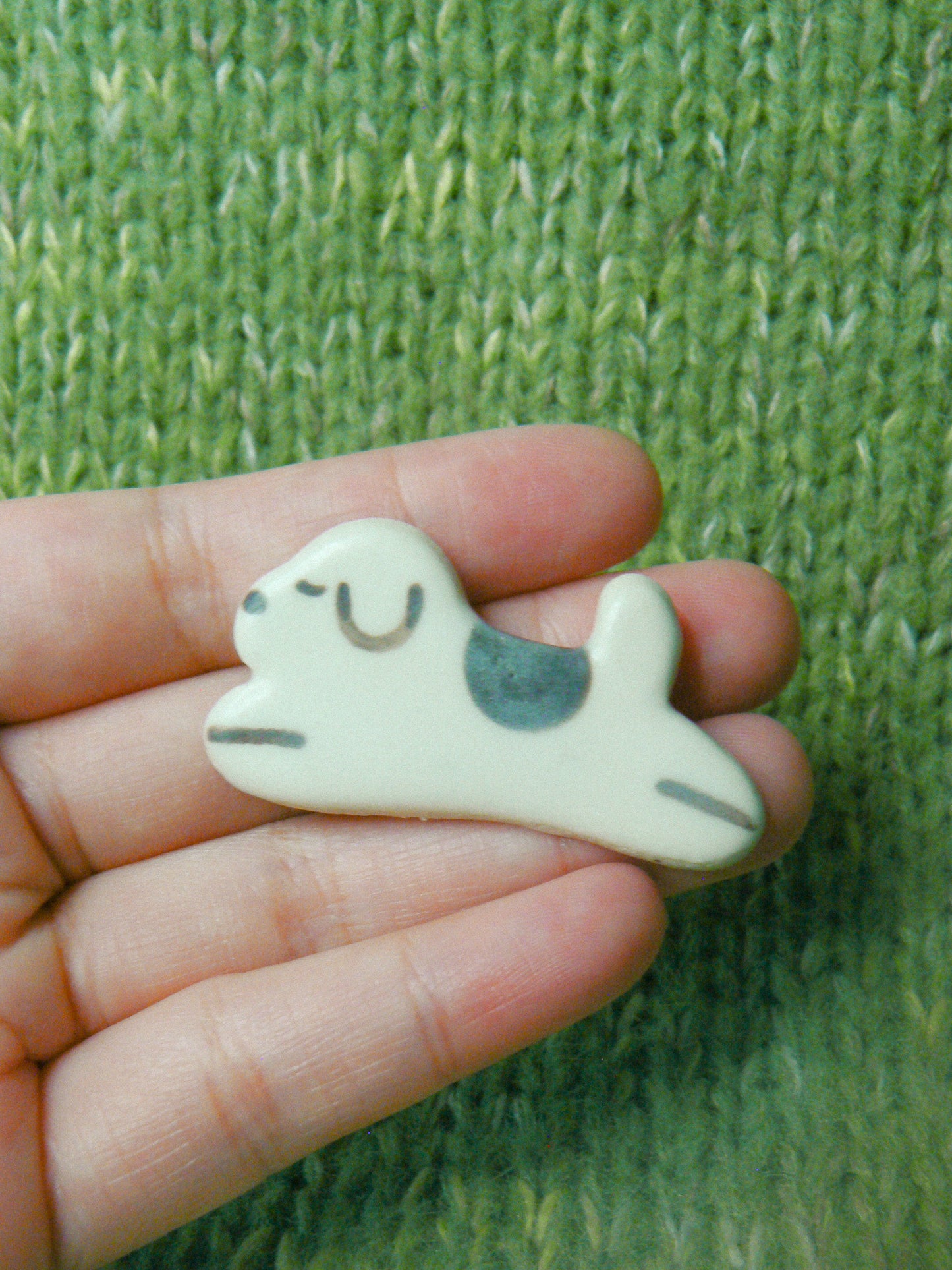 Ceramic Magnet - Jumping Doggy