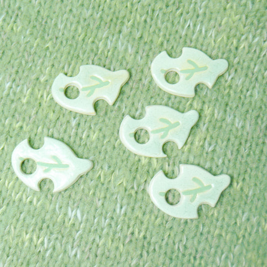 Ceramic Magnet - Leaf