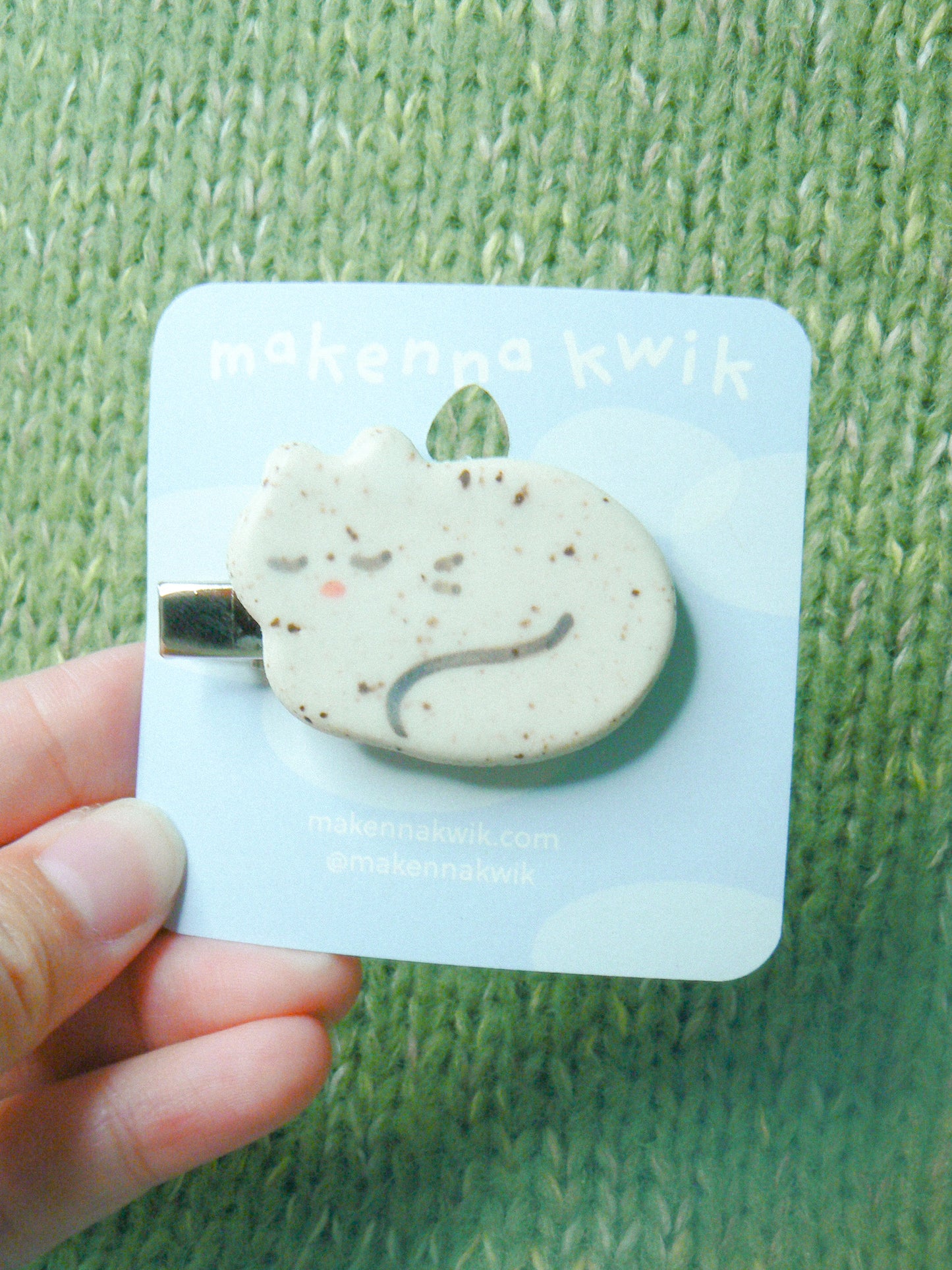 Ceramic Hair Clip - Loaf Cat