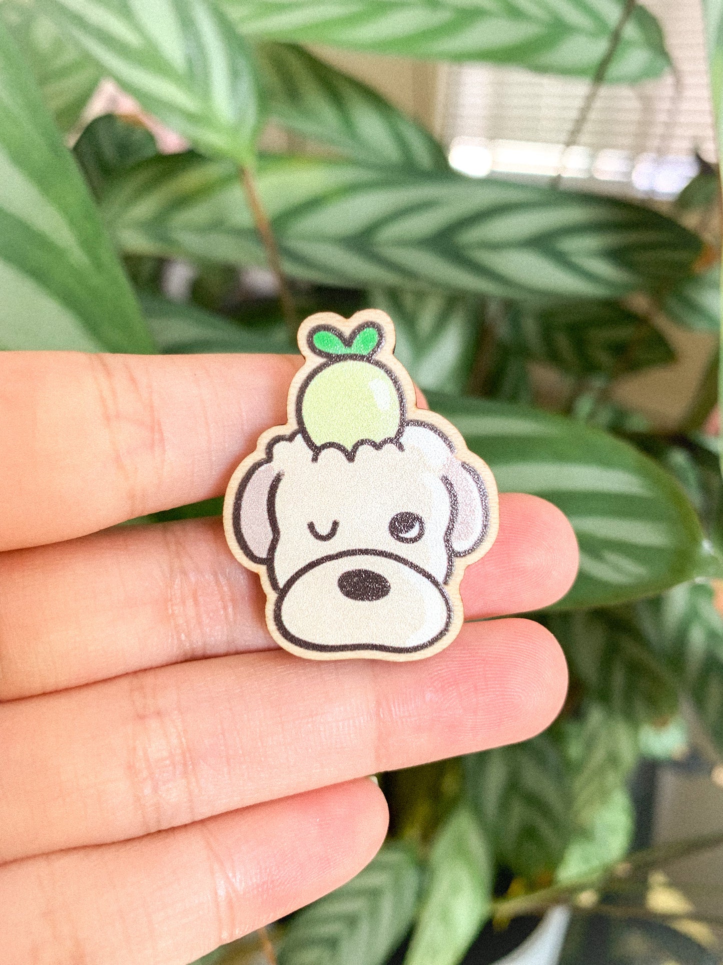 Apple Appa Wooden Pin