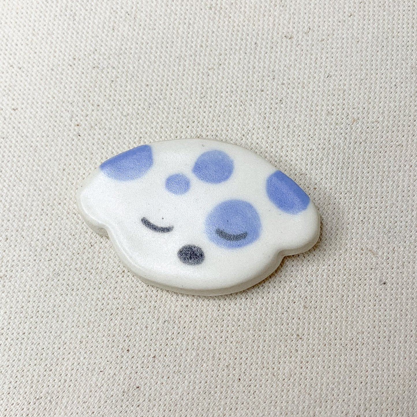 Ceramic Magnet - Spotty Doggy